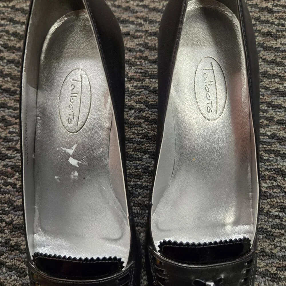 Talbots Black Leather Tassel Pumps 8 AA Narrow Loafer Heels Square Toe Brazil